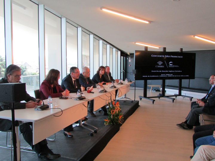 estacionamento 146 Custom